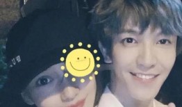 最新爆料顶流恋情视频下载,甜蜜瞬间引网友热议