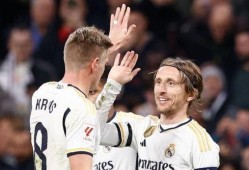 皇马最新爆料新闻消息,转会动态与内部消息大揭秘