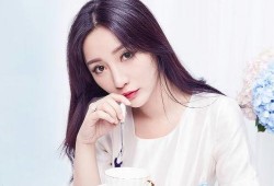 柳岩爆料娱乐圈秘密,娱乐圈背后的惊人秘密大曝光